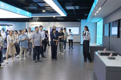 學(xué)院與山東未來(lái)網(wǎng)絡(luò)研究院舉行黨建共建簽約活動(dòng)，共促網(wǎng)絡(luò)科技研發(fā)新篇章